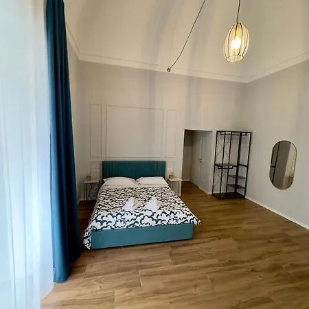 Monaciello All'alba Gæstehus