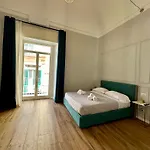 Monaciello All'alba Гостевой дом Неаполь