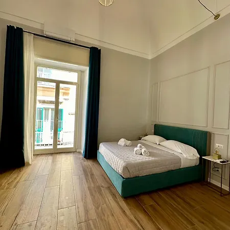 Monaciello All'alba بيت ضيافة نابولي